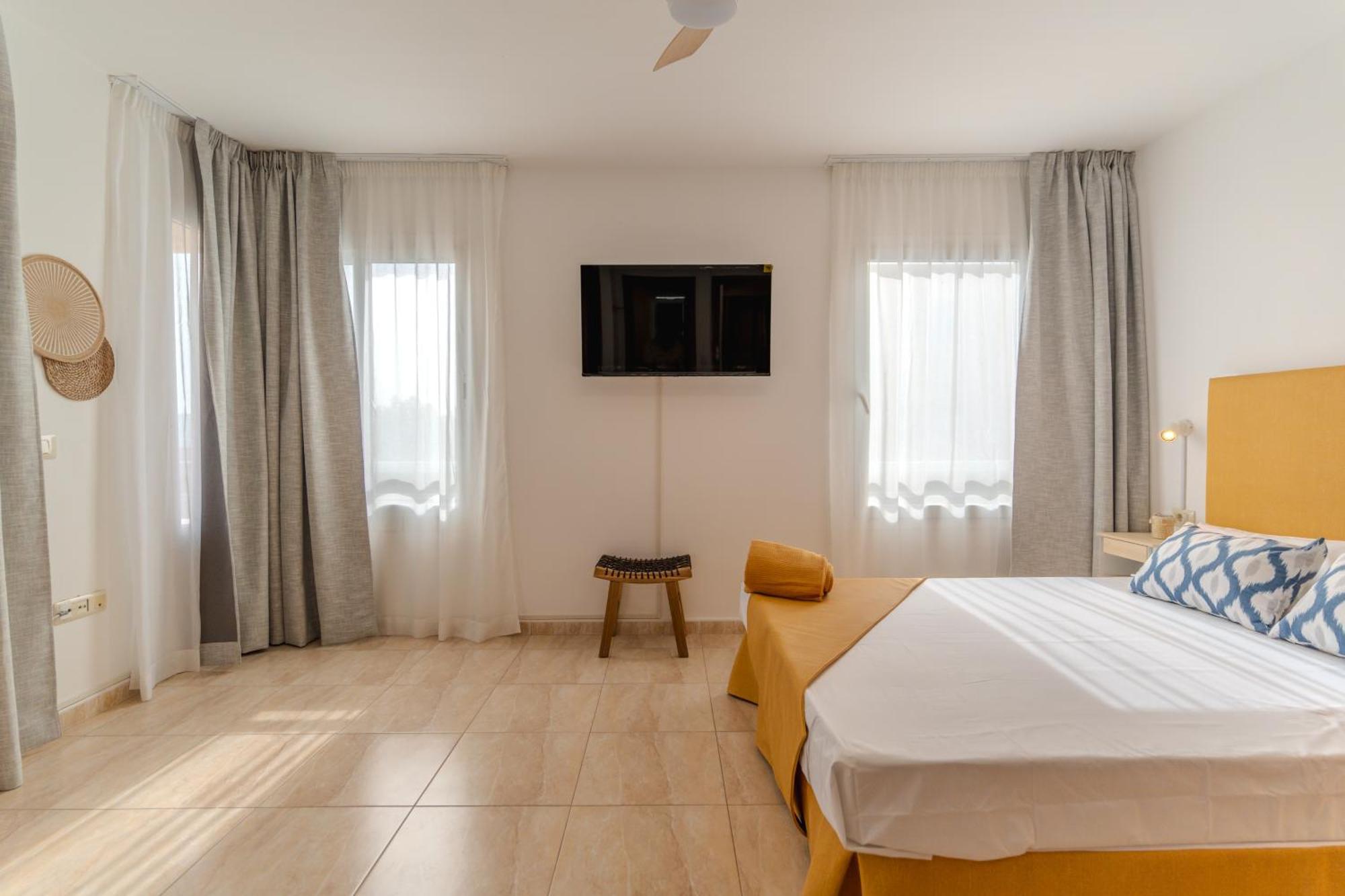 Rooms City San Isidro  Eksteriør bilde